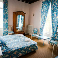 Chambre au château