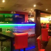 Le People Café