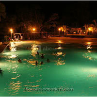 Piscine in the night