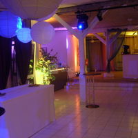 Salle style lounge