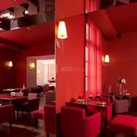 Bar lounge