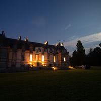 Château - façade ouest de nuit