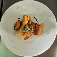 Foie gras poêlé aux pêches