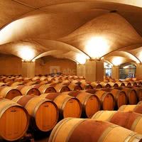 L'intérieur du chai du château