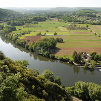 Vue du château sur la vallée du lot