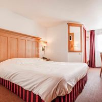 Chambre grand lit