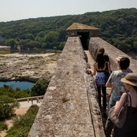 La canalisation au 3ème étage du pont du gard