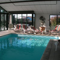 La piscine chauffée de l'hôtel