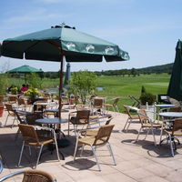 Déjeuner en terrasse