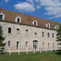 La Grange Aux Dimes