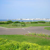 Vue depuis le hall sur le port