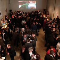 Dégustation de vin salle brun