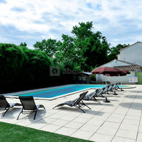 Piscine extérieure chauffée