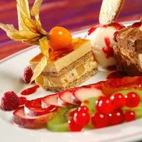 Assiette gourmande aux quatre desserts