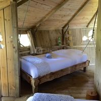 Intérieur de la cabane "Noz Vat"