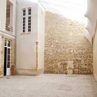 Cour