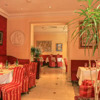 Bistro Romain Victor Hugo