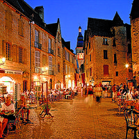 Sarlat la nuit: magique!