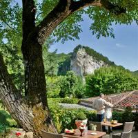 Un table régionale et moderne