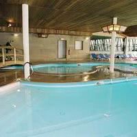 Piscine intérieure