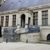 Palais du Tau