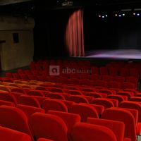 Salle de spectacle 298 fauteuils