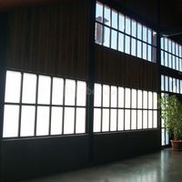 Façade côté parvis