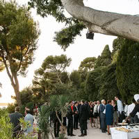Cocktail dans les jardins
