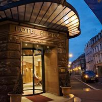Entrée hotel bristol mulhouse