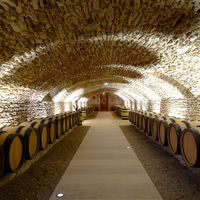 Chateau des broyers caveau du xviii