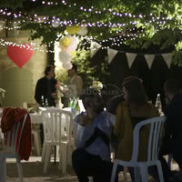 Un dîner dans la cour