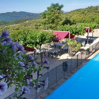 Terrasse de la piscine
