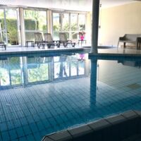 Piscine intérieure chauffée