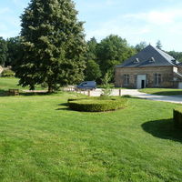 Vue générale de l'entrée principale de la salle