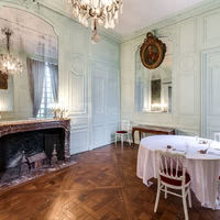 Le petit salon