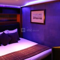 VIP Paris - Yacht Hôtel