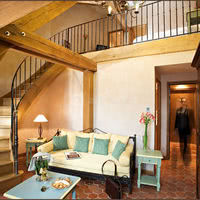 Hostellerie de la Tour d'Auxois