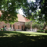 Les extérieurs du cellier du val boury