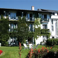 Façade de l'établissement