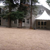 L'entrée principale de la salle