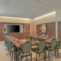 Warwick Reine Astrid