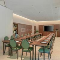 Warwick Reine Astrid