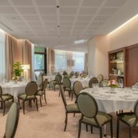 Warwick Reine Astrid