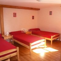 Chambres au dessus de la salle