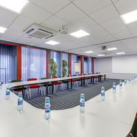 Salle plénière en U