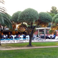 Parc et restaurant