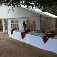 Buffet et tente