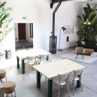 La Cave Co