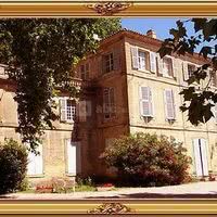 Le château en pleine nature provençale :3 hectares