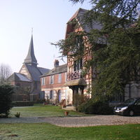 Vue sur les chambres d'hotes et un des jardins